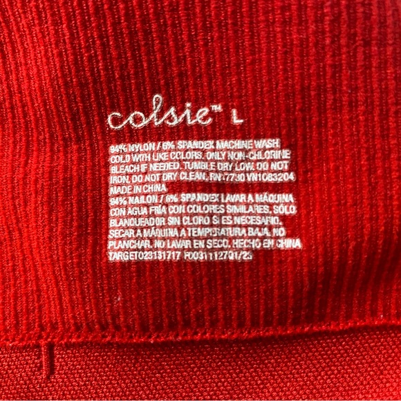 Colsie Red Ribbed Crop Top - Picture 3 of 4